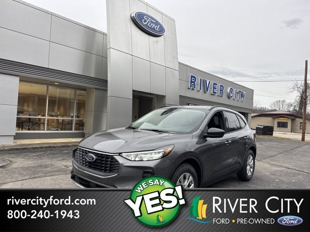 2026 Ford Escape Active in Carbonized Gray Metallic — front three-quarter view